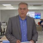 Παρέμβαση Θεοδωρικάκου για το προκλητικό πανό των χούλιγκαν στην Τούμπα