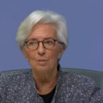 Η Κρ. Λαγκάρντ προαναγγέλλει νέες αυξήσεις επιτοκίων