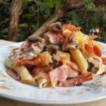 Πένες φουρνιστές με τυριά, μπέικον και μανιτάρια