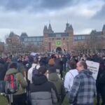 Ολλανδία: Διαδήλωση στο Άμστερνταμ κατά των περιοριστικών μέτρων