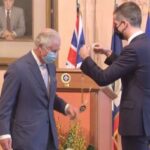 ΕΙΔΗΣΕΙΣ ΣΕ ΒΙΝΤΕΟ: Την ύψιστη διάκριση της Πόλεως των Αθηνών, απένειμε στον πρίγκηπα Κάρολο ο δήμαρχος Αθηναίων
