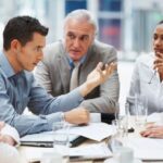 Ψυχολογία: Μήπως παρατράβηξε η κουβέντα; Οι περισσότερες συζητήσεις τελειώνουν πολύ πιο αργά