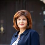 ΦΡΟΣΩ ΚΑΡΑΣΑΡΛΙΔΟΥ: «Χιλιάδες μικρές επιχειρήσεις εκτός επιχορήγησης από τα προγράμματα των Περιφερειών για την πανδημία».