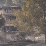 ΕΙΔΗΣΕΙΣ ΣΕ ΒΙΝΤΕΟ: Απομακρύνθηκαν προληπτικά λόγω της μεγάλης φωτιάς στα Γεράνεια κάτοικοι του Αλεποχωρίου