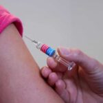 Ανοίγει σήμερα η πλατφόρμα των ραντεβού για τον εμβολιασμό κατά της covid-19 των παιδιών άνω των 12 ετών