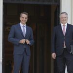 Συνάντηση Κ. Μητσοτάκη – Mathias Cormann στο Μέγαρο Μαξίμου