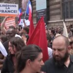 Γαλλία: Συνεχίστηκαν οι διαδηλώσεις κατά του υγειονομικού πάσου – Διαδηλώσεις στην Ιταλία και στην Πολωνία