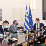 Συνάντηση του Πρωθυπουργού Κυριάκου Μητσοτάκη με τον Υπουργό Εσωτερικών της Σερβίας Aleksandar Vulin
