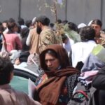 ΕΙΔΗΣΕΙΣ ΣΕ ΒΙΝΤΕΟ: Επτά Αφγανοί νεκροί στο αεροδρόμιο της Καμπούλ – Χαοτική η κατάσταση