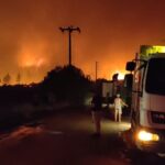 Τρία μέτωπα φωτιάς στη Β. Εύβοια απειλούν να φτάσουν στο Αιγαίο