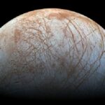 Αστρονομία: Το τηλεσκόπιο Hubble ανίχνευσε μόνιμους υδρατμούς στην ατμόσφαιρα του δορυφόρου Ευρώπη του Δία, αλλά μόνο στο ένα ημισφαίριο