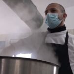 ΕΙΔΗΣΕΙΣ ΣΕ ΒΙΝΤΕΟ: Οικολογική μαγειρική με γκουρμέ πιάτα στο ΚΕΘΕΑ ΙΘΑΚΗ με σεφ απόφοιτους της κοινότητας