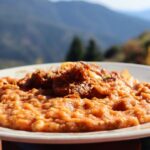 Μοσχαράκι κοκκινιστό με τραχανά – Βουνίσιες γεύσεις … αυθεντικές Μοσχαράκι κοκκινιστό με τραχανά