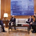 Συνάντηση του Πρωθυπουργού Κυριάκου Μητσοτάκη με τον Πρόεδρο του Δημοκρατικού Συναγερμού Αβέρωφ Νεοφύτου