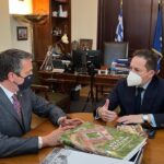 Βελτίωση αγροτικής οδοποιίας και περισσότερα έργα στο “Αντώνης Τρίτσης”ζήτησε ο Μαντάς από τον Πέτσα