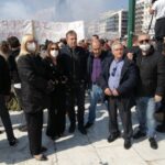 Στήριξη της Σοφίας Ασημακοπούλου Βουλευτού Β’ Πειραιά ΕΛΛΗΝΙΚΗ ΛΥΣΗ ΚΥΡΙΑΚΟΣ ΒΕΛΟΠΟΥΛΟΣ στους εργαζομένους της ΛΑΡΚΟ στην πλατεία Συντάγματος