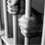 Ο βιαστής που ζητούσε παραίτηση Μενδώνη, ο Ρουβάς & οι υπερτιμημένοι των κάγκελων… – Γράφει ο Νίκος Γ. Σακελλαρόπουλος