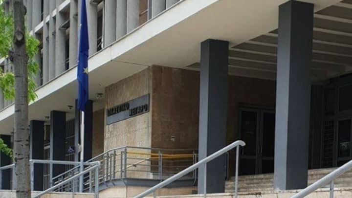 Θεσσαλονίκη: Ξέχασαν 17χρονη ΑμεΑ επί δύο ώρες μέσα σε λεωφορείο – Έρευνα μετά από καταγγελία της μητέρας