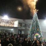 Αλεξάνδρεια: Φωταγωγήθηκε το χριστουγεννιάτικο δέντρο – Βίντεο – φωτό