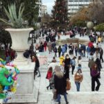 Σε εορταστικούς ρυθμούς από σήμερα αγορά και καταναλωτές – Τονωτική ένεση ρευστότητας για τις εμπορικές επιχειρήσεις