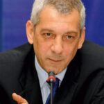 Τα «Γιατί» και τα «Διότι» σε αυτή την απόφαση ζωής – Γράφει ο Βασίλης Σκουντής