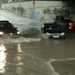 ΕΙΔΗΣΕΙΣ ΣΕ ΒΙΝΤΕΟ: Εγκλωβίστηκαν οδηγοί σε υπόγεια γέφυρα στο Μαρούσι