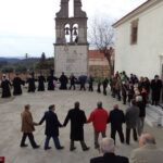 Κέρκυρα: “Δόξα να…”, ο χορός των γερόντων, με πρώτο χορευτή ιερέα