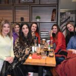 Πλατύ – Φανή Γιωτάκη: Στο κατάμεστο Café Anis μίλησε η υποψήφια βουλευτής του ΣΥΡΙΖΑ Βίντεο – Φώτο