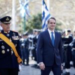 Κυρ. Μητσοτάκης: Ημέρα μνήμης και τιμής στους ήρωες η σημερινή επέτειος, αλλά και υπενθύμισης του χρέους μας να φανούμε αντάξιοι τους
