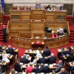 Βουλή: Αντιδράσεις βουλευτών μετά τη δήλωση του Κ. Τασούλα για την πρόταση του πρωθυπουργού να είναι υποψήφιος Πρόεδρος της Δημοκρατίας