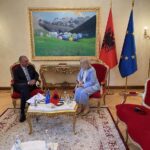 «Συναντήθηκε με τον πρωθυπουργό της Αλβανίας Έντι Ράμα ο Μανώλης Κεφαλογιάννης, για την απελευθέρωση του Δημάρχου Χειμάρρας Φρέντη Μπελέρη.»