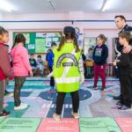 Θεσσαλονίκη: Ανησυχητικές διαστάσεις παίρνει η χρήση κινητού από πεζούς και οδηγούς – Κυκλοφοριακή αγωγή για την αλλαγή νοοτροπίας στους δρόμους