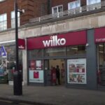 Βρετανία: Κατέρρευσε η αλυσίδα καταστημάτων λιανικής Wilko, σε κίνδυνο 12.000 θέσεις εργασίας