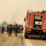 Αλεξανδρούπολη: Ενισχύεται η ένταση και η έκταση του πύρινου μετώπου στον Έβρο