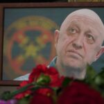 Ρωσία: Ο Γεβγκένι Πριγκόζιν κηδεύτηκε στην Αγία Πετρόπουλη σε κλειστό κύκλο