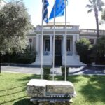 Μαξίμου και Κασσελάκης – Γράφει ο Νίκος Γ. Σακελλαρόπουλος