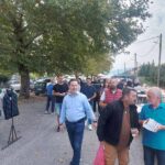 Επίσκεψη Νικόλα Καρανικόλα και υποψήφιων δημοτικών συμβούλων του “ΕΝΑ Μαζί” στη λαϊκή αγορά, σε εμπορικά καταστήματα και χώρους εστίασης στην Ειρηνούπολη