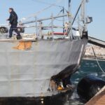 Θεσσαλονίκη: Στις εγκαταστάσεις του Οργανισμού Λιμένος Θεσσαλονίκης ρυμουλκήθηκε το αντιτορπιλικό «Βέλος»