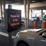 Θεσσαλονίκη: Δεκάδες ηλεκτρονικά «μάτια», χιλιόμετρα οπτικών ινών, μπάρες και γεφυροπλάστιγγα αναβαθμίζουν το Τελωνείο των Ευζώνων