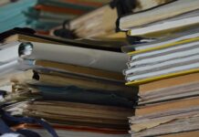 Ψηφιοποίηση 1,2 δισ. σελίδων αρχείων του Δημοσίου: Ετήσιο όφελος 180 εκατ. ευρώ, σύμφωνα με αποτίμηση του ΕΚΤ