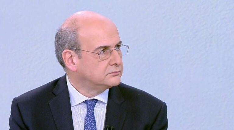 Κωστής Χατζηδάκης: Χρειάζεται αλλαγή νοοτροπίας στην αγροτική πολιτική – Όχι μόνο επιδοτήσεις και αποζημιώσεις
