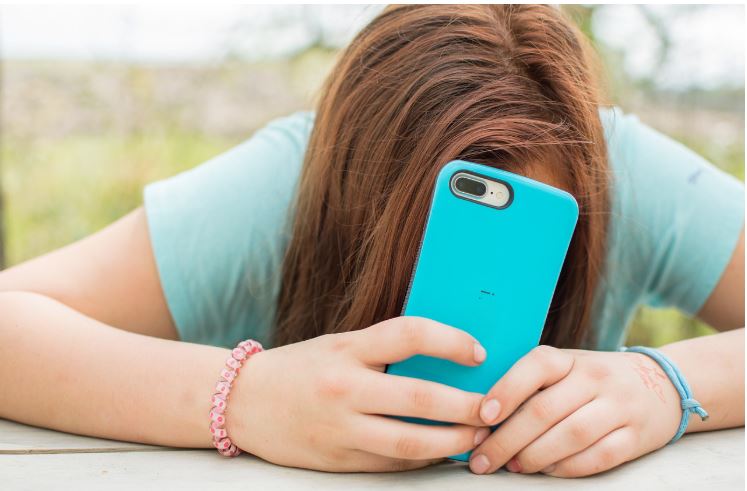 Ιαπωνία: Όχι περισσότερες από δύο ώρες στο smartphone