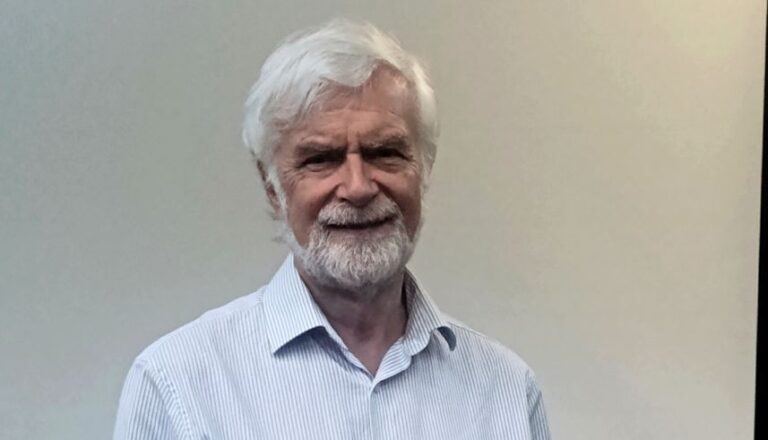 Τζιμ Σκία: Πλησιάζουμε τον 1,5°C αύξησης της θερμοκρασίας- Πρέπει να κάνουμε πολύ περισσότερα για τη μείωση των εκπομπών των ρύπων