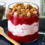 Ένα cheesecake φράουλας – Γλυκό στο ποτήρι