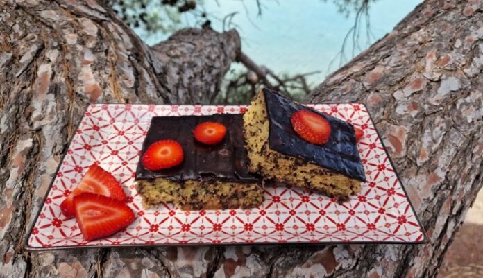 Τούρτα με bitter σοκολάτα