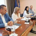 Η Περιφερειάρχης Κεντρικής Μακεδονίας Αθηνά Αηδονά παρουσίασε τις δυο νέες δράσεις ενίσχυσης επιχειρηματικότητας με πόρους του ΕΣΠΑ στη Βέροια