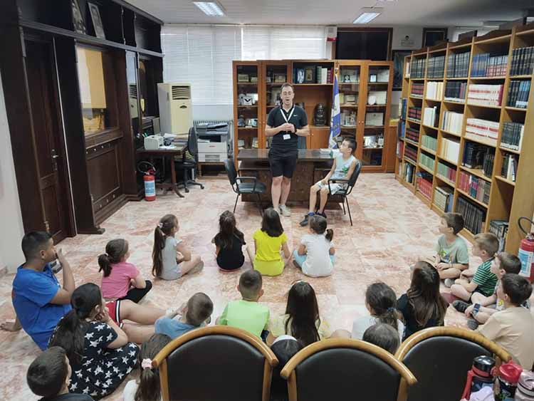 Επίσκεψη του ΚΔΑΠ στην Εύξεινο Λέσχη και στο Δημαρχείο