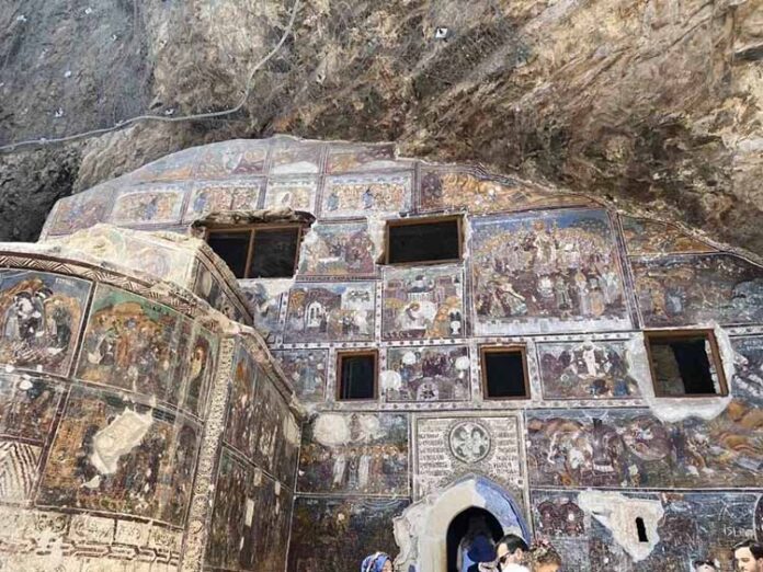 Ευξεινος Λέσχη Πόντος1c