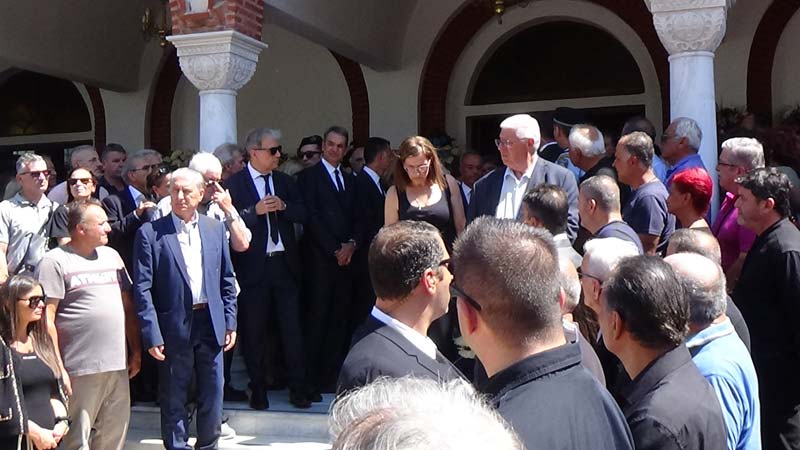 Κηδεία Απόστολου Βεσυρόπουλου 17