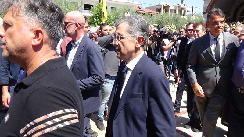 Κηδεία Απόστολου Βεσυρόπουλου 24